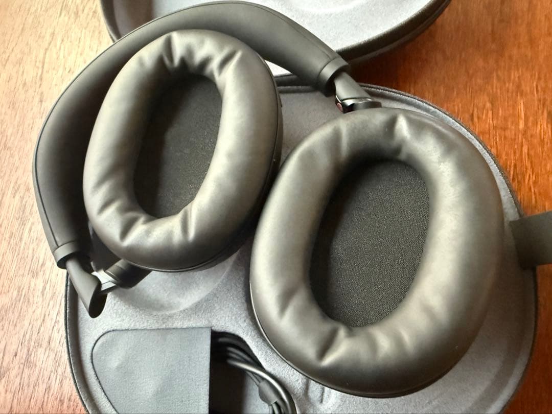 w*a様 Sony WH-1000XM6 ブラック　ヘッドホン