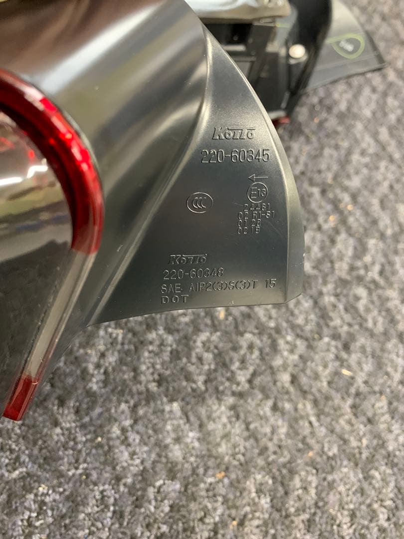 ZN6 86 後期　GTリミテッド テールランプ　純正　スモークレンズカバー付き