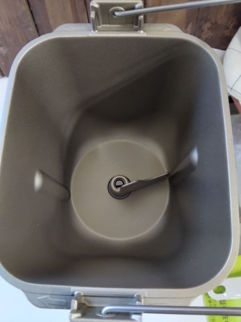 (送料無料鹿児島発)Panasonic SD-RBM1001 ホームベーカリ