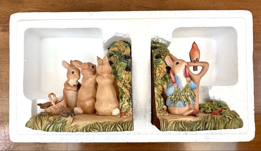 ピーターラビット　ボーダーファインアーツ　【ピーターラビットのブックエンド】