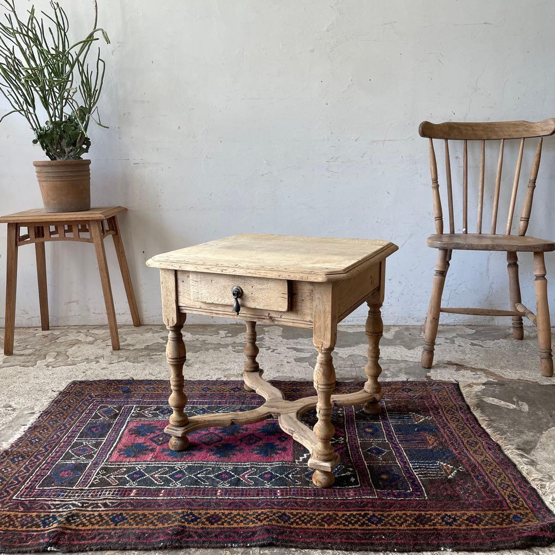 サイドテーブル・ナイトテーブル・ローテーブル nini