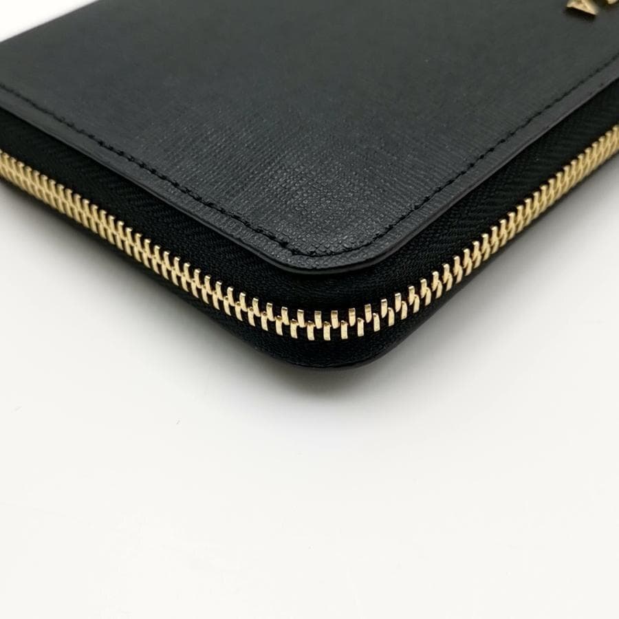 超美品 フルラ FURLA 長財布 ラウンドファスナー 11-250902