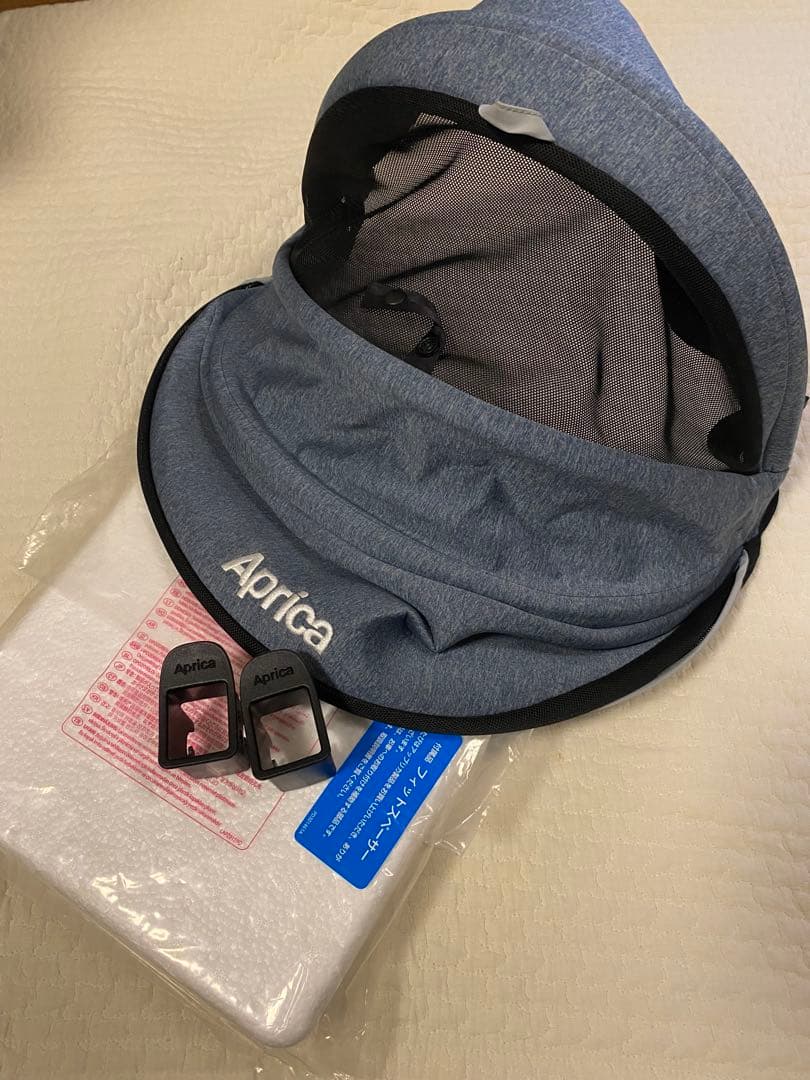 アップリカ　チャイルドシート　クルリラAD 360度回転　ISOFIX＆ベルト