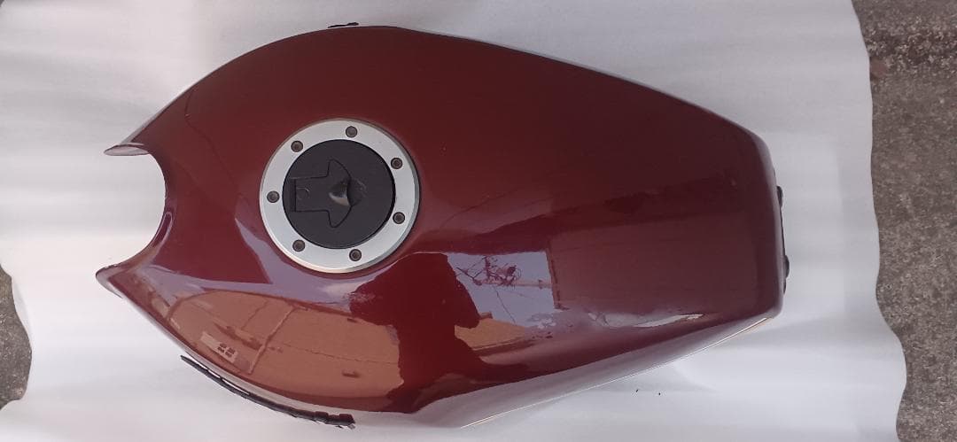 Kawasaki ゼファー400タンク