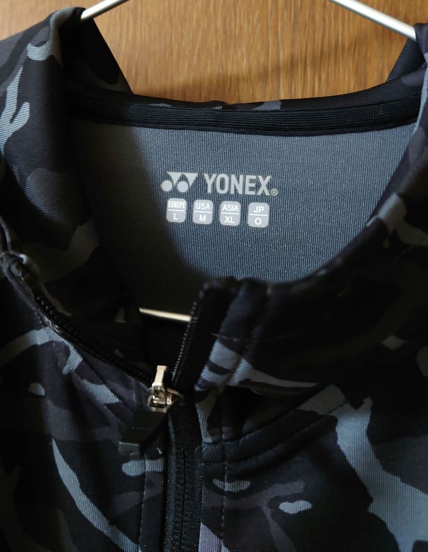 ヨネックス リンダンモデルジップパーカー 迷彩 黒グレー サイズO