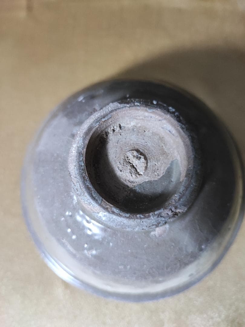 中国骨董品　明時代　龍泉窯　茶碗　箱付き