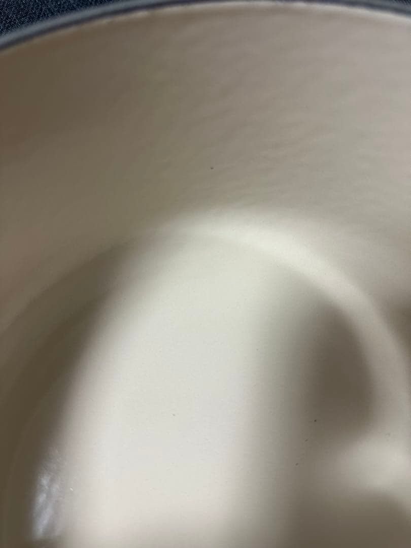 未使用品　ル・クルーゼ　ココットロンド シフォンピンク 20cm