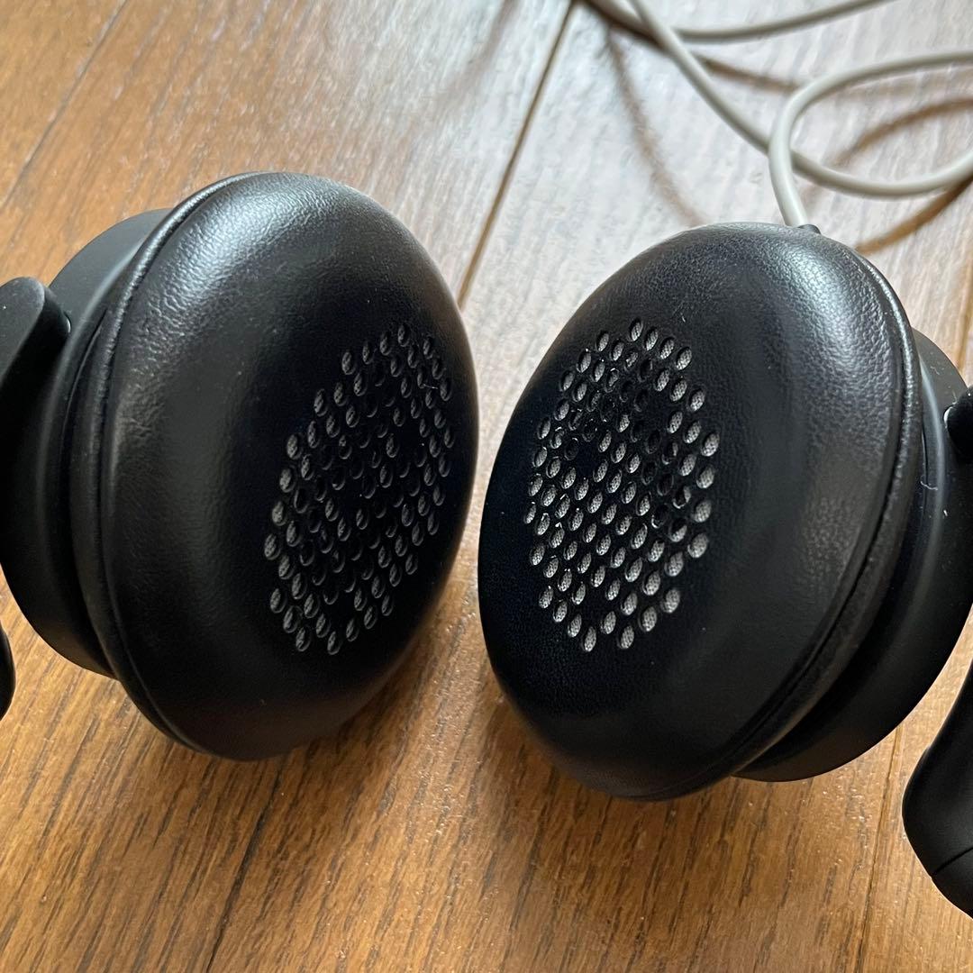 美品　Bang & Olufsen Beoplay H2