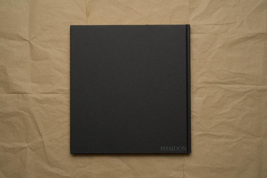 アート・デザイン・音楽 Roger Ballen \"Shadow Chamber\"