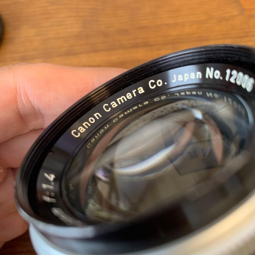 Canon 50mm f/1.4 レンズ　キャップ付き　綺麗