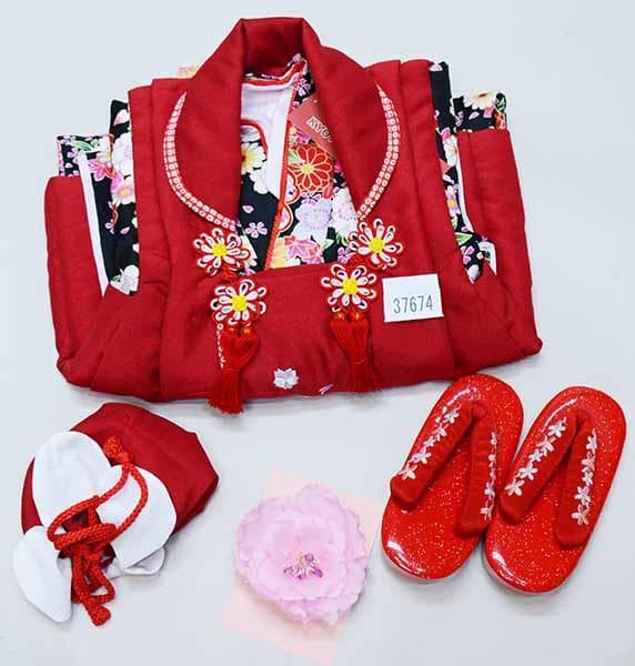 七五三 三歳 女児 被布着物フルセット 被布に刺繍入り 伊達襟付 お仕立て無料