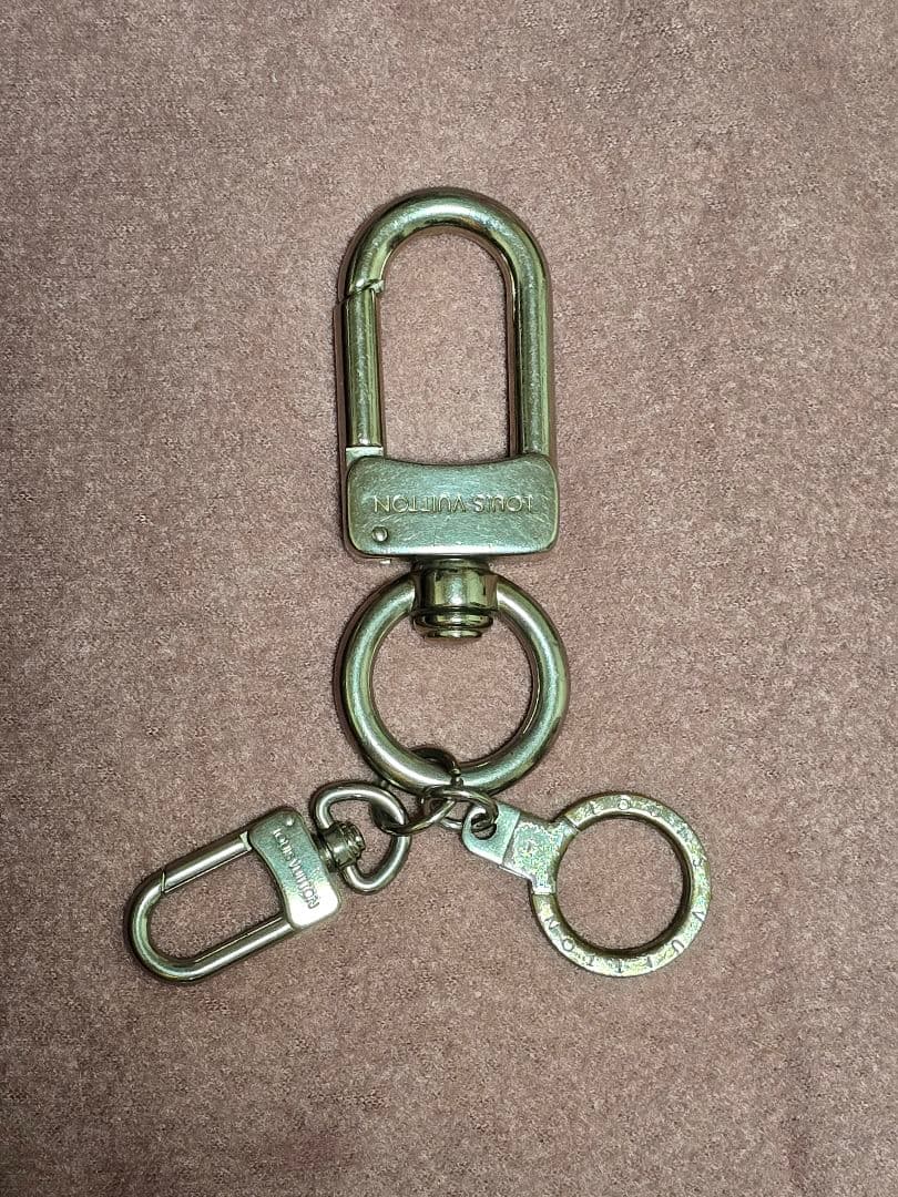 ルイヴィトン✨ LOUIS VUITTON アノクレムスクトン キーリング