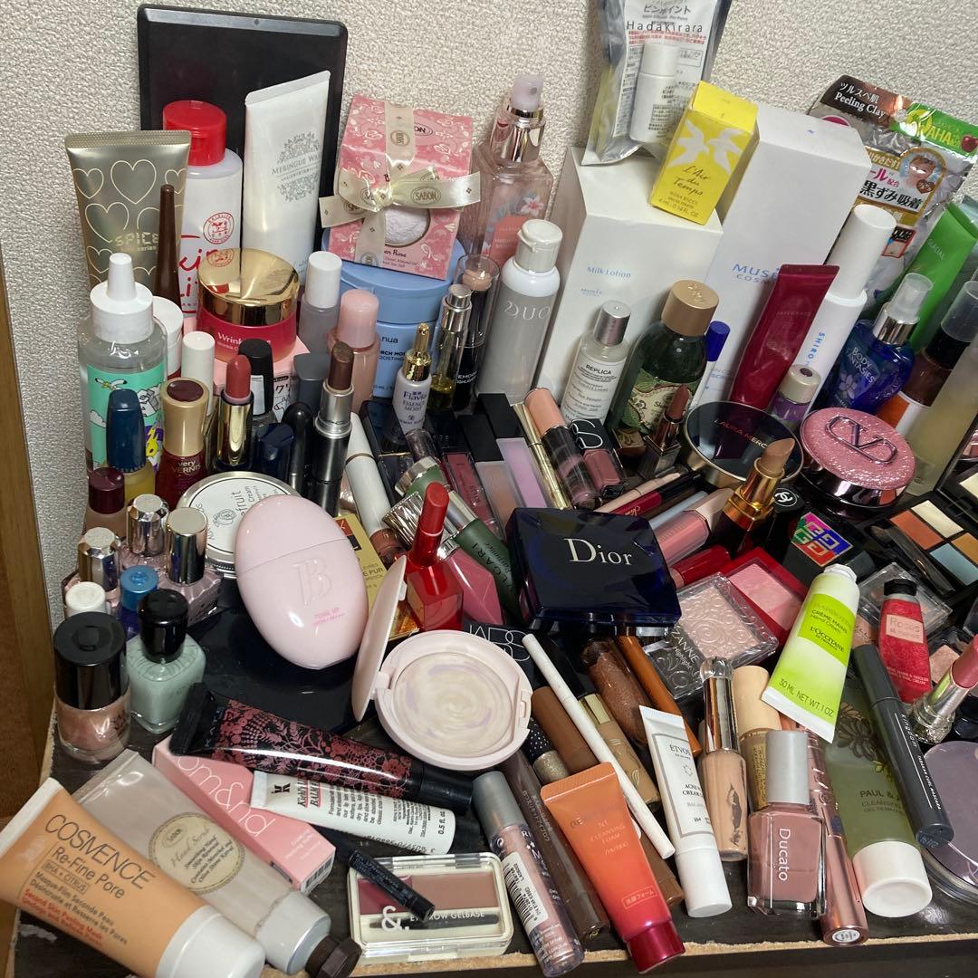 コスメまとめ売り
