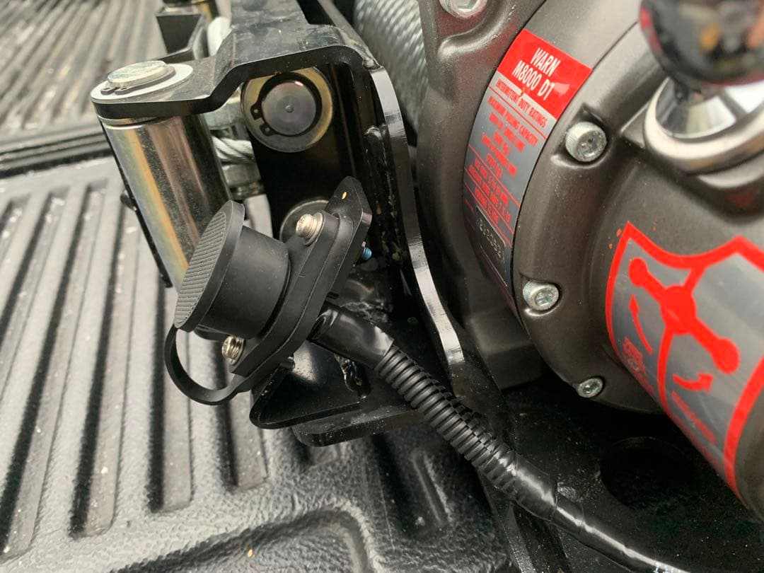 新品未使用WARN ウォーンM8000 ウィンチ 12V Y60マウント付き