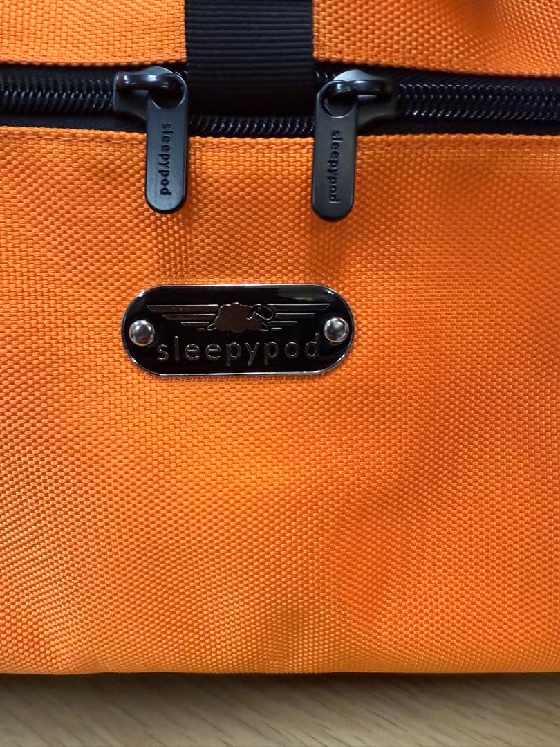 スリーピーポッド オレンジ 移動用バッグ　sleepypod ペット
