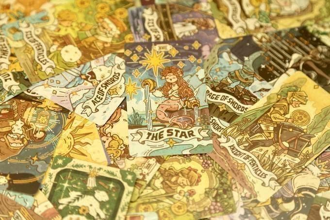 【正規品タロットカード】海外ハンドメイドデッキ✨可愛い羊の谷のカード ミニサイズ