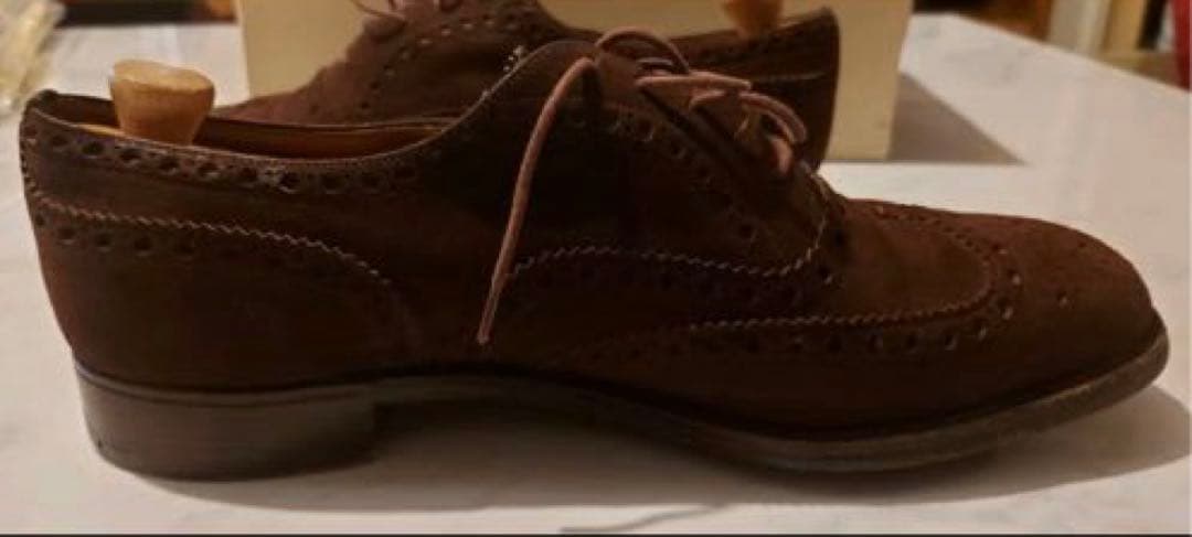 チャーチ スエードウイングチップ バックUK8 Ｅワイズ　二都市