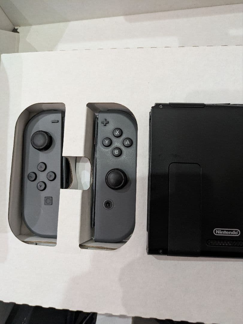 Nintendo Switch　グレー 　箱付