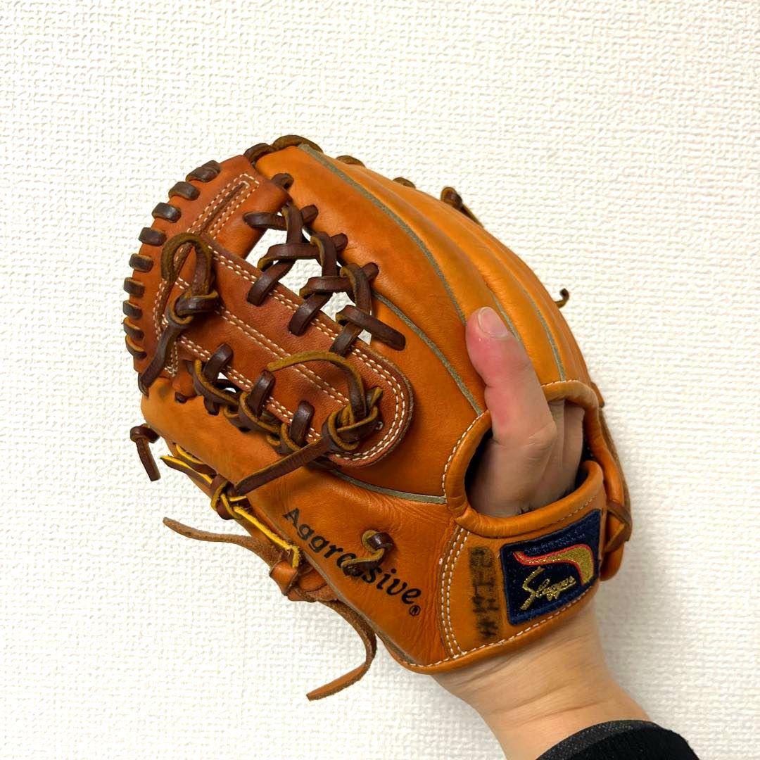842 スラッガー 型抜群 硬式兼軟式 少年 内野手用グローブ 左投げ