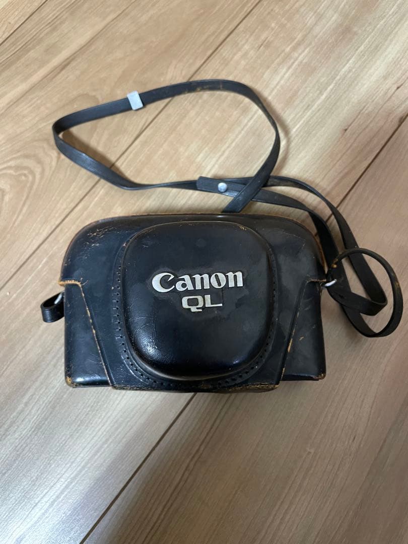 レトロカメラ　Canon QL19