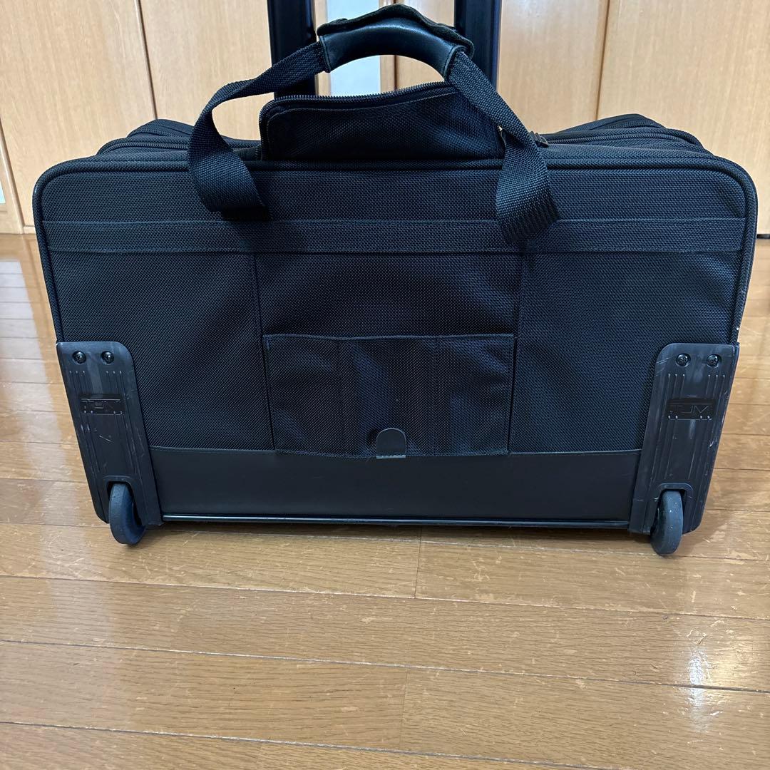 トゥミ　キャリーバッグ　廃盤　２輪　横型