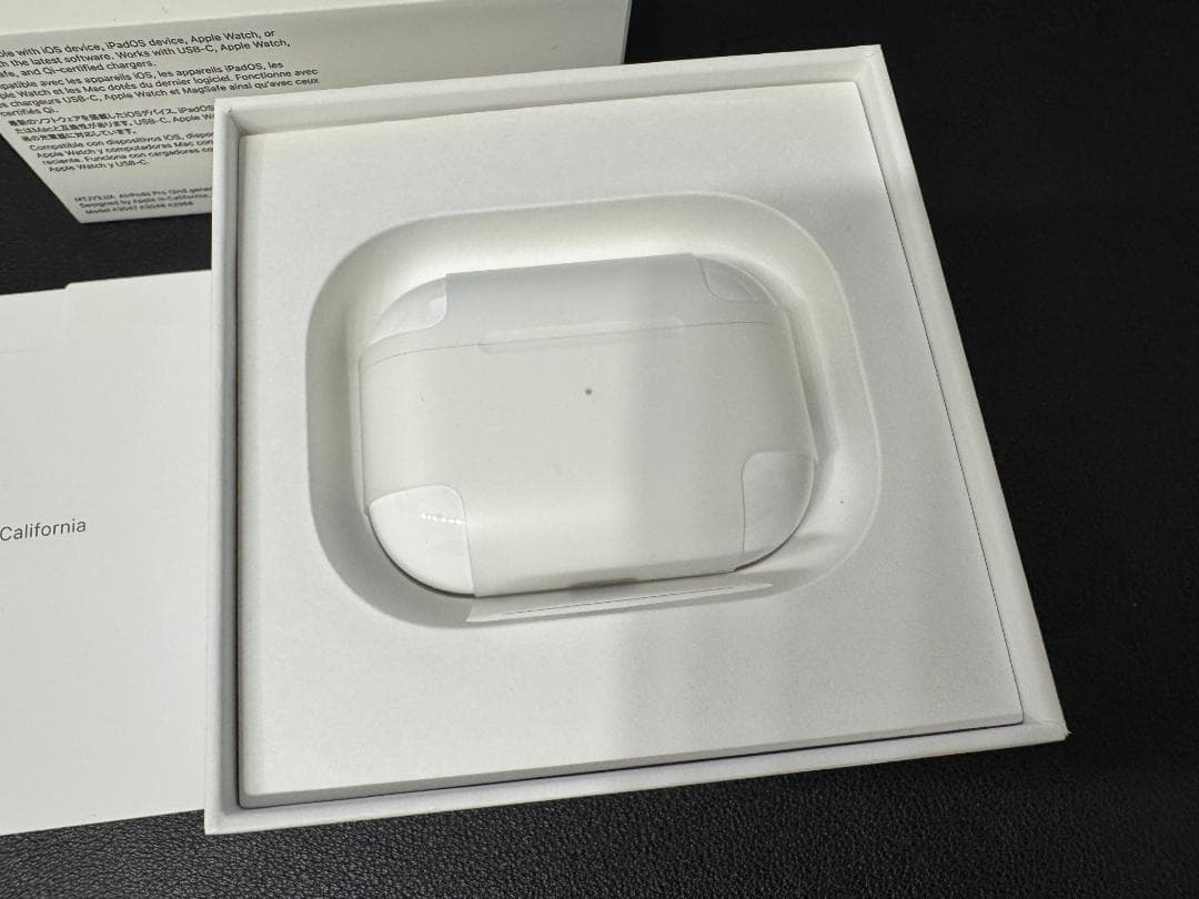 ポ*ョ様 Apple AirPods Pro 第2世代 MagSafe充電 US