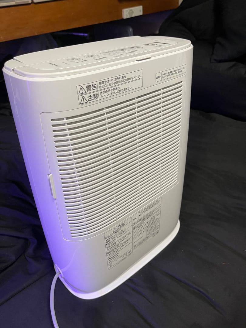 2022年製 パナソニック 衣類乾燥 除湿機 デシカント方式 　F-YZVX60