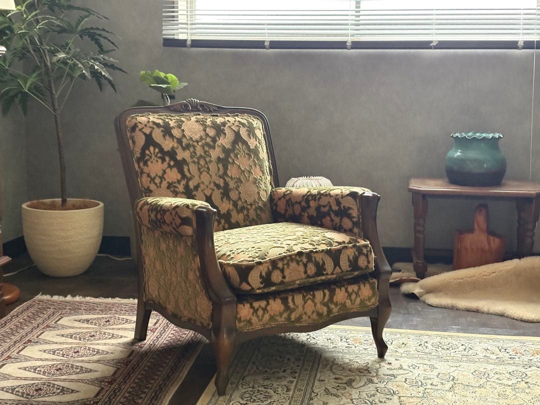 ①マルニ　maruni アームソファ　クラシック　金華山織　猫脚　ソファ　SZ