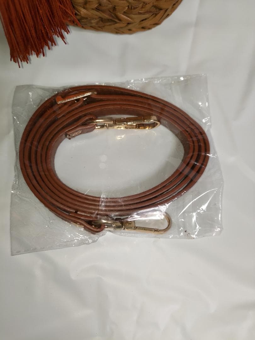 山葡萄かごバッグ 透かし波編み　手作り①