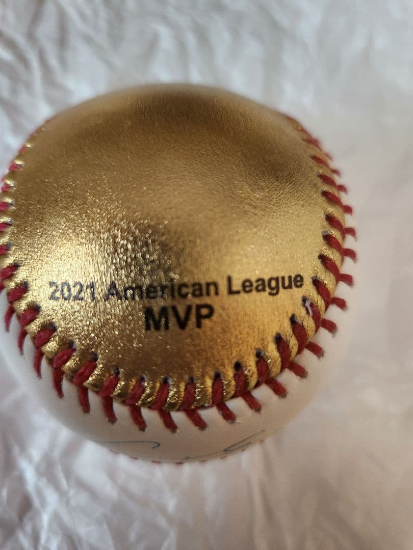 大谷翔平　2018ROY & 2021MVP　直筆サインボール【世界限定12個】