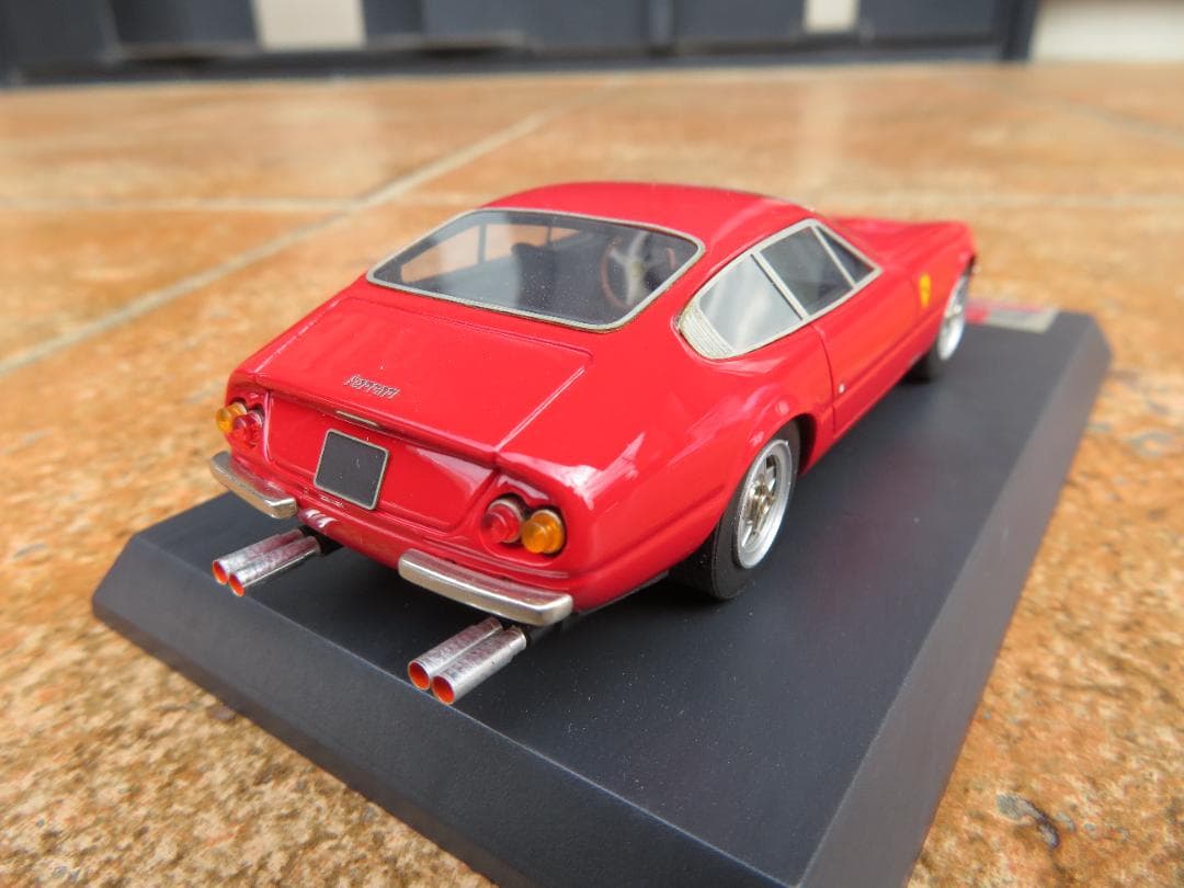 BBR社製　フェラーリ365　GTB4　デイトナ