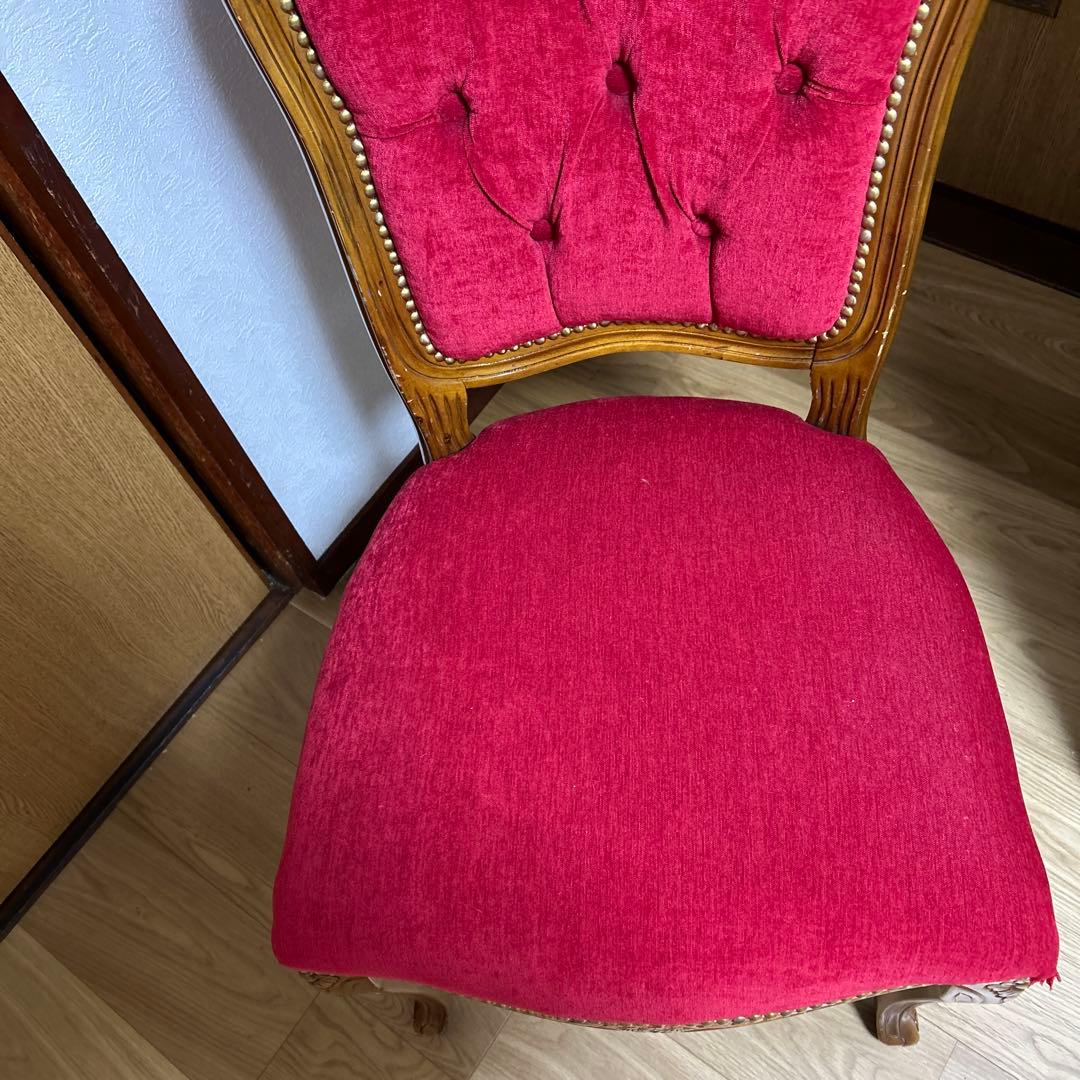 ロココ調　クラシック 赤い布製チェア　猫脚　レトロ　アンティーク