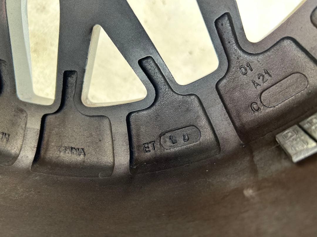 9.5jメーカー不明メッシュホイール