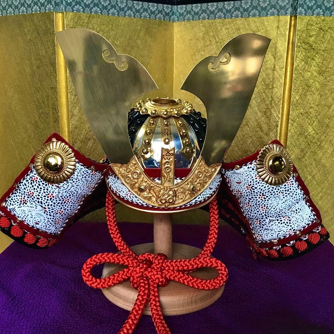 兜飾り◆加藤一冑◆伝統工芸 コンパクト五月飾り 鎧 五月節句 甲冑 兜