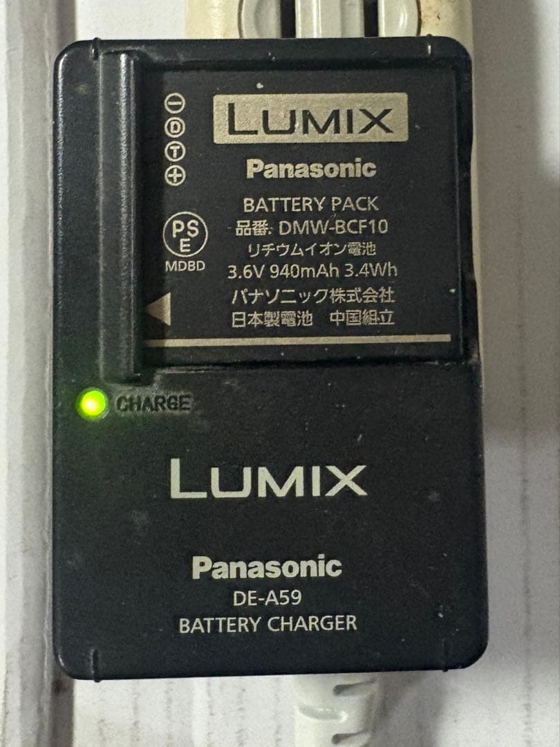 美品！パナソニック LUMIX DMC-FX60 デジカメ　ピンク　充電池2個付