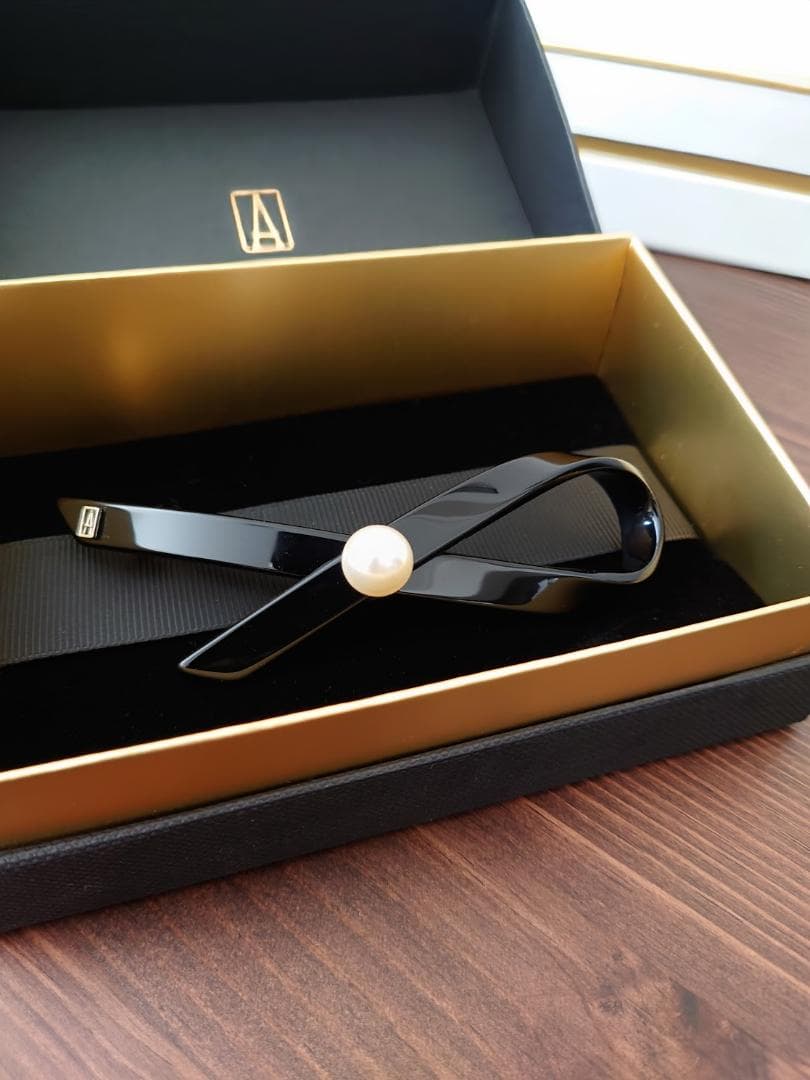 アレクサンドルドゥパリ パールリボンバレッタ 黒 TIMELESS