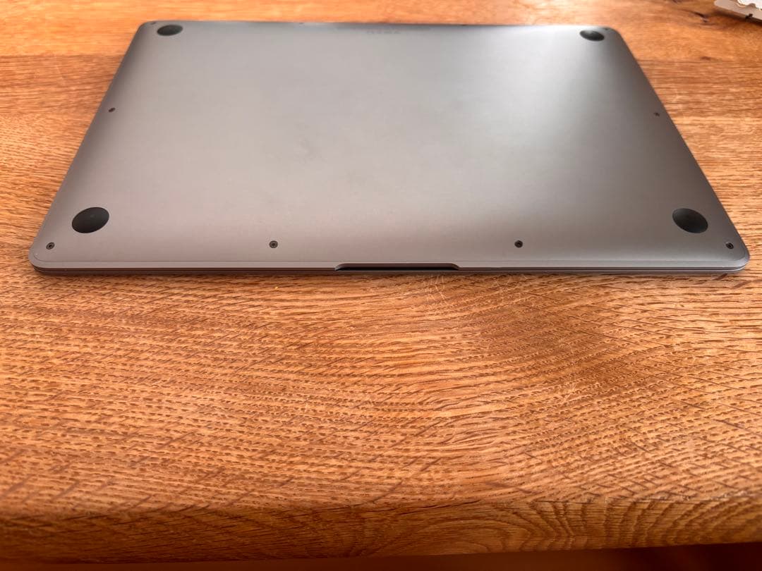 MacBook本体 Apple MacBookAir M1 2020 8GB 256GB