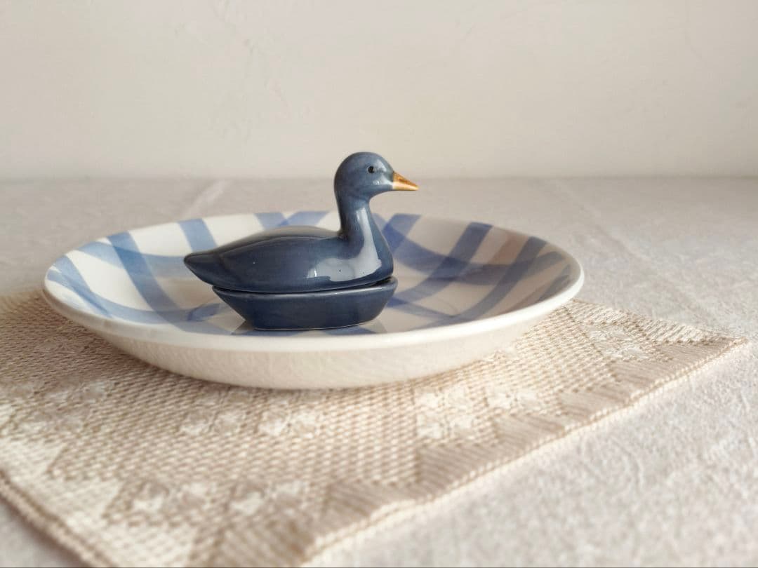 * vintage pot ୨୧ * 蒼い鳥の mini テリーヌポット