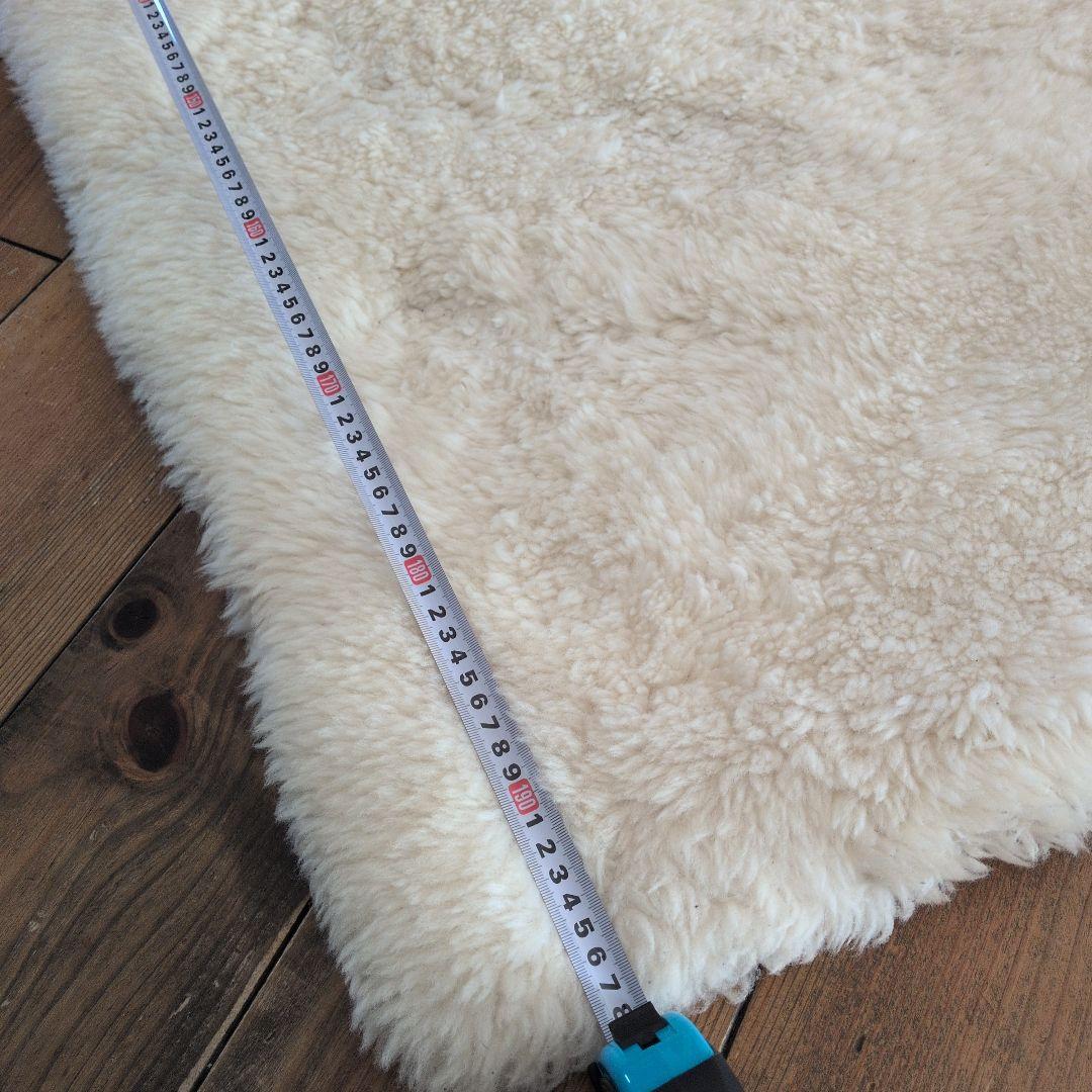 東洋羽毛シングルベッド敷きパッド ムートン　あったかい　アイボリー色