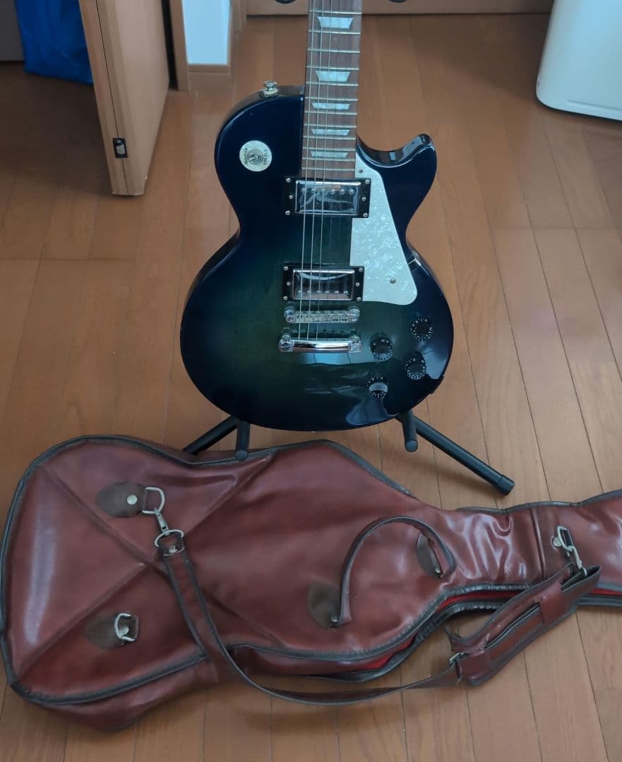 【ジャンク品？】Epiphone　LesPaulStudio、ソフトケース付き