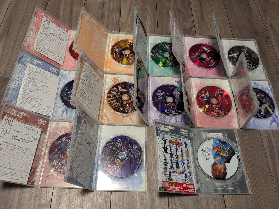 仮面ライダー龍騎 Vol.1-12（全巻）劇場版ディレクターズカット版