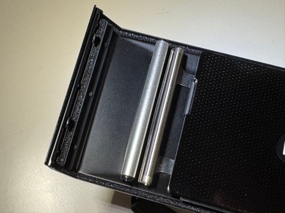 FUJI フジ GW690II 中判フィルムカメラ【おまけフィルム付】