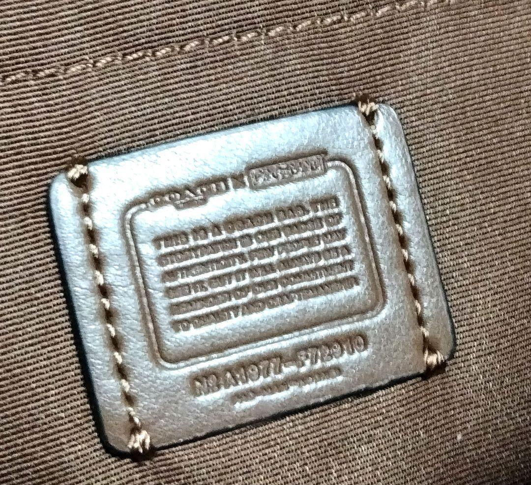 極美品　コーチ　ウエストポーチ　シグネチャー　PVC　ブラウン　パックマン