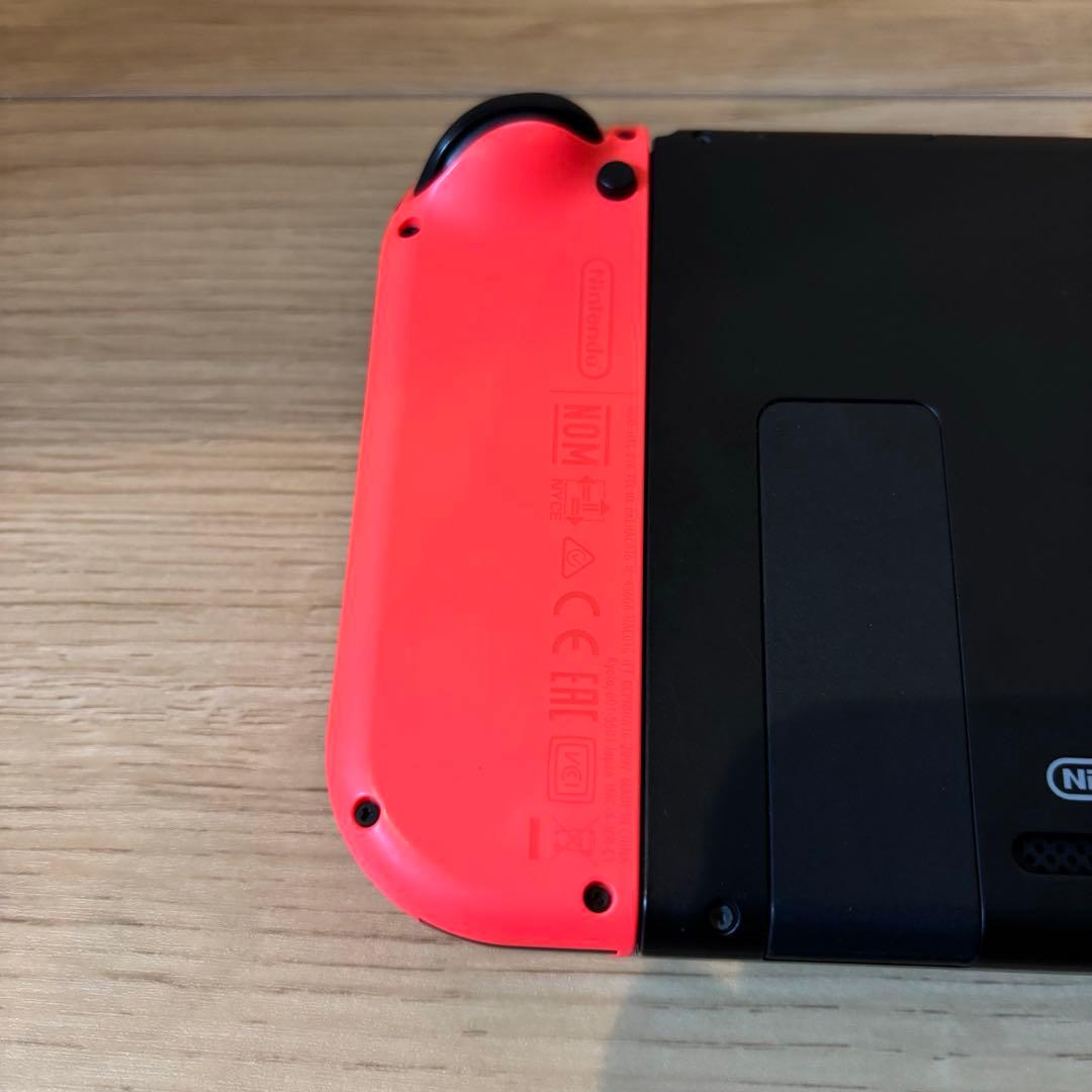 【付属品完備】Nintendo Switch ネオンブルー/ネオンレッド