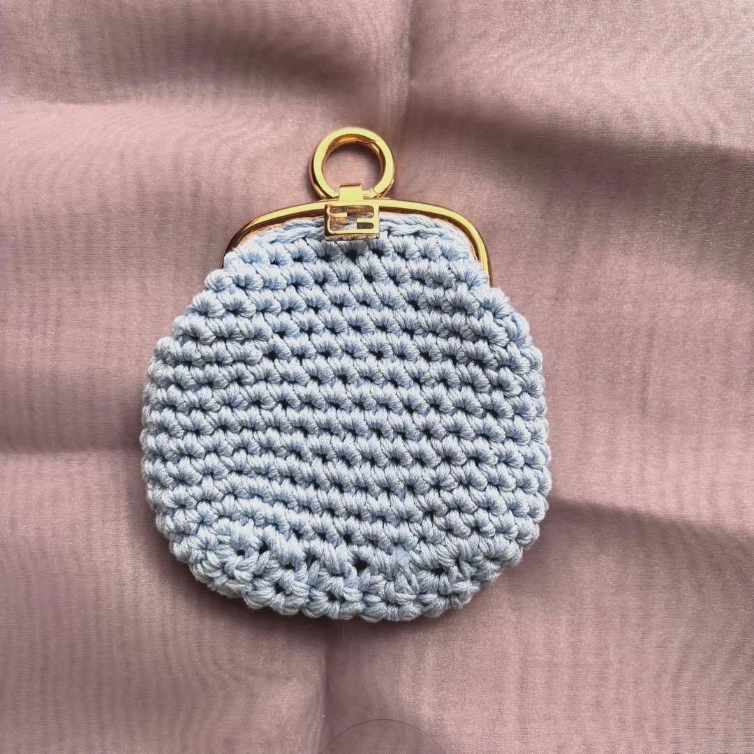 新品　フェンディ　鍵編みがま口　ケース