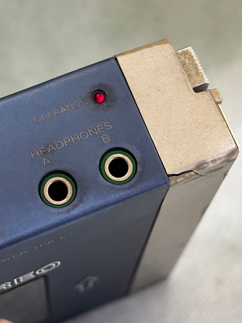 初代SONY CASSETTE PLAYER TPS-L2 カセットウォークマン