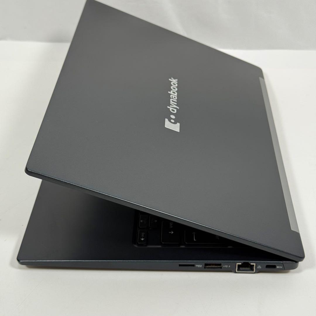 53.G83/KW i5第12世代 16G SSD512G Office2024