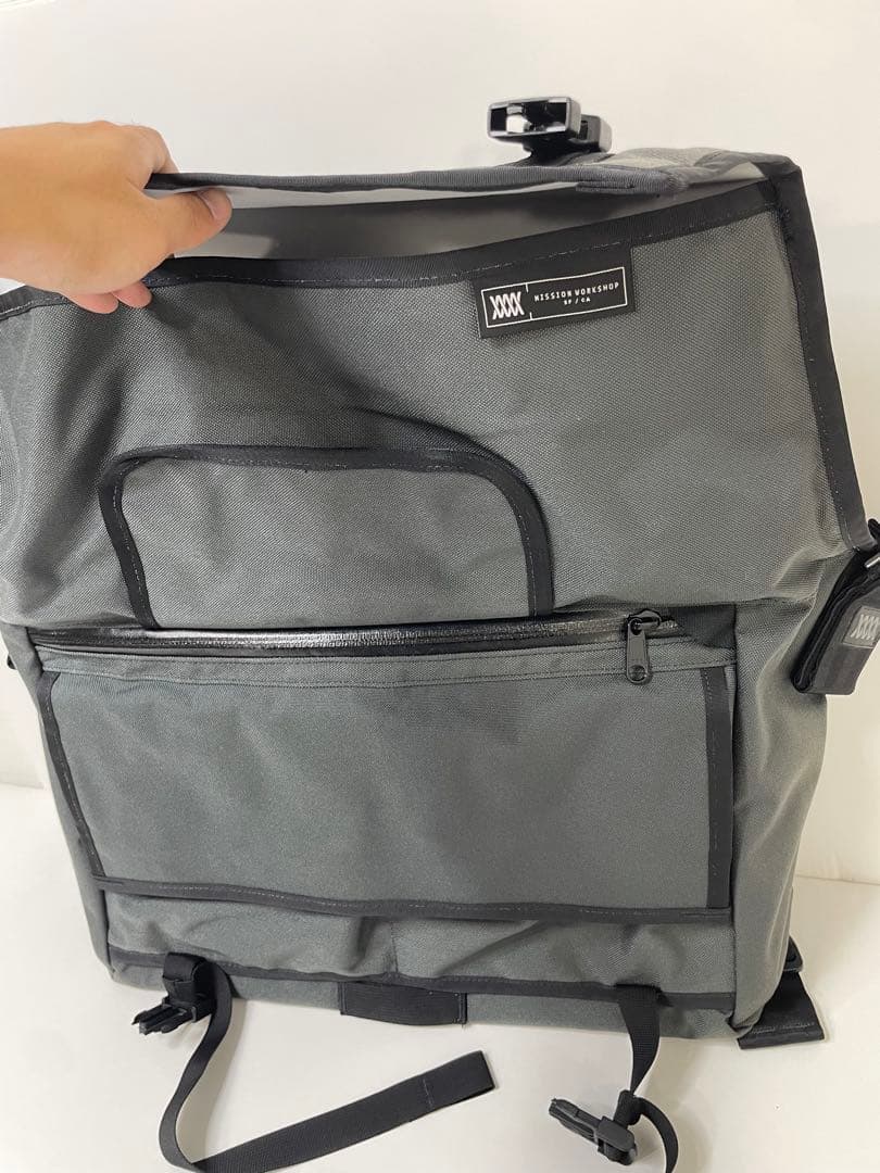 美品　MISSION WORK SHOP メッセンジャーバッグ