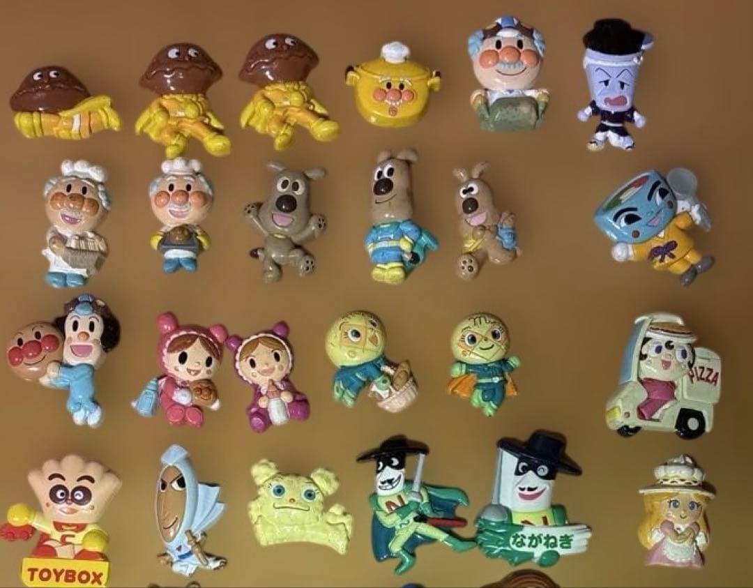 アンパンマン くっつくんです75個まとめ売り　おまけ付き　レトロマグネット　レア