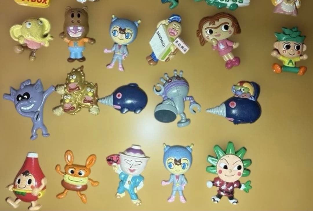 アンパンマン くっつくんです75個まとめ売り　おまけ付き　レトロマグネット　レア